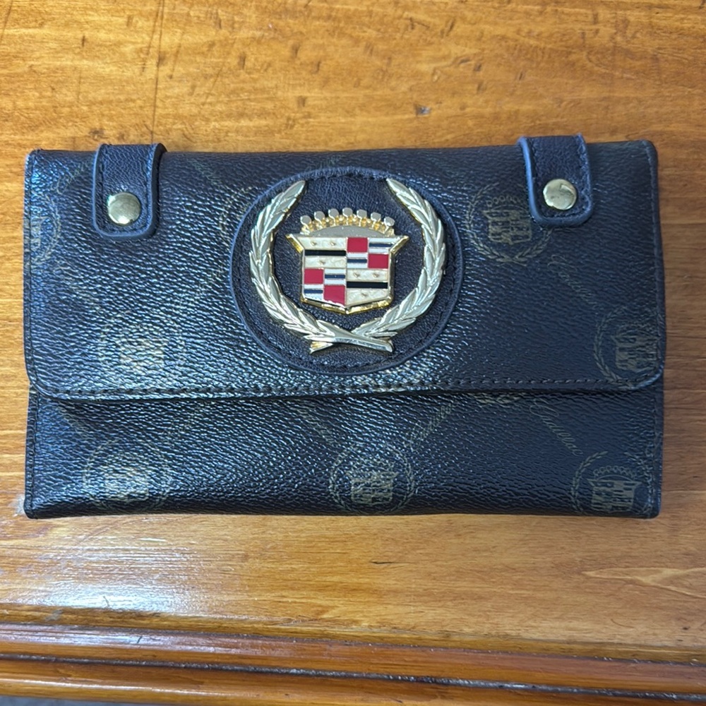 Black Key & Card Holder
